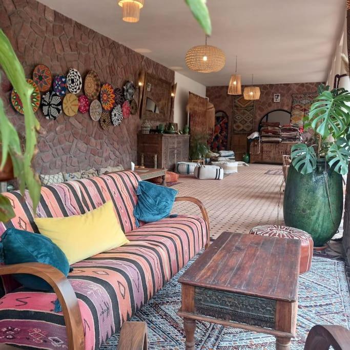 Boutique Guesthouse Dar Zohra Aghbalou ภายนอก รูปภาพ