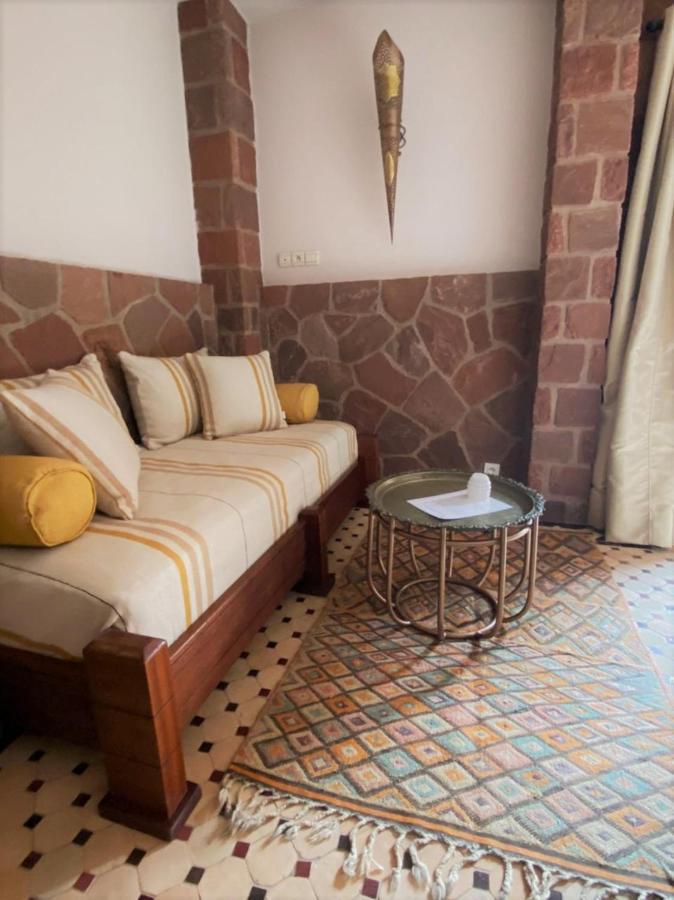 Boutique Guesthouse Dar Zohra Aghbalou ภายนอก รูปภาพ